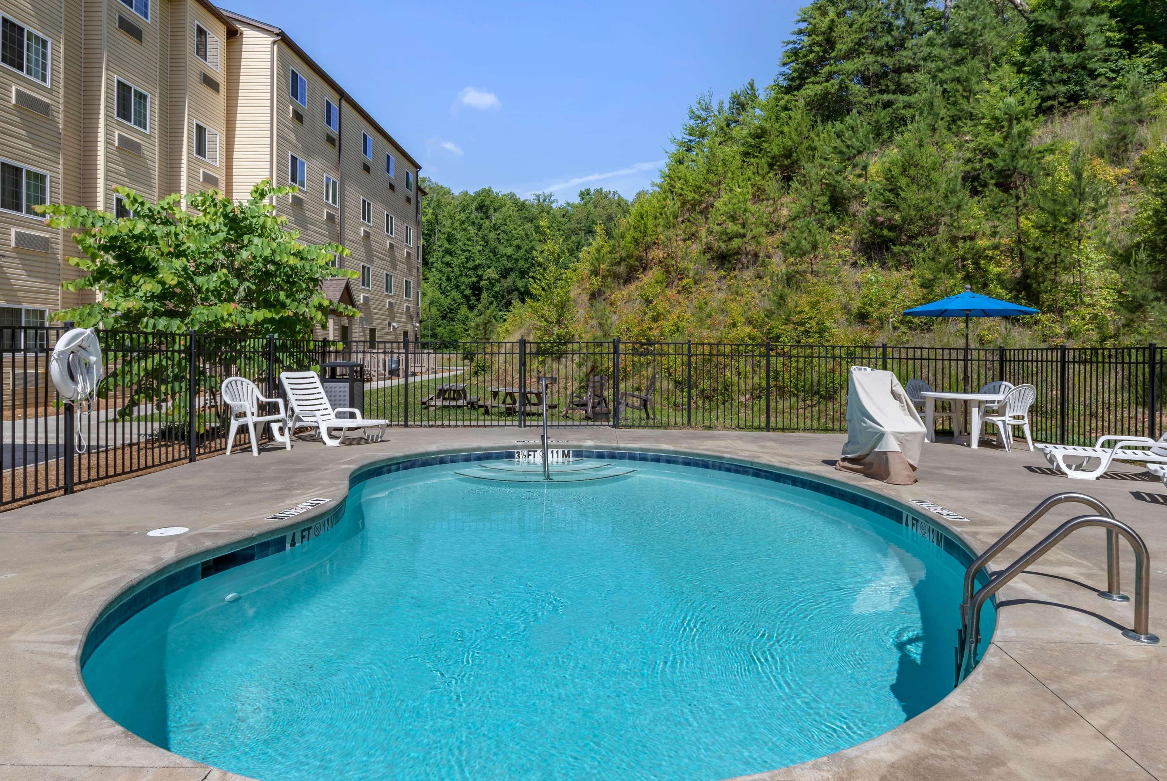 Microtel Inn&Suites Dillsboro/Sylva Exterior foto